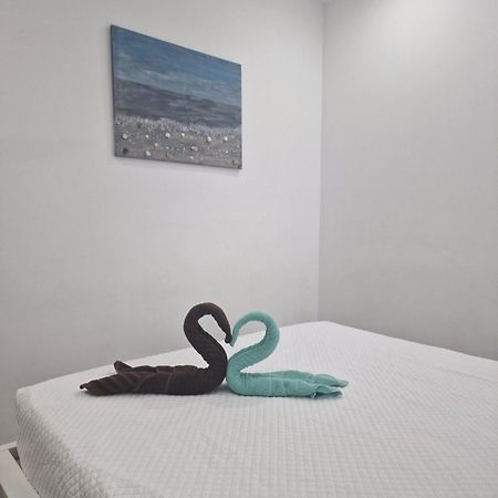 Barcelona,Apartamento Con Terraza Apartamento L'Hospitalet de Llobregat Exterior foto
